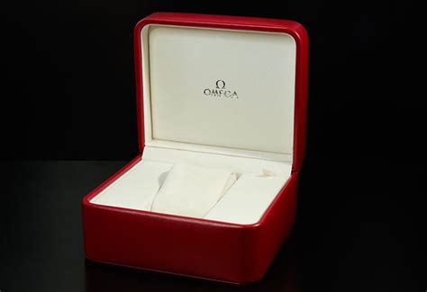 omega watch box review